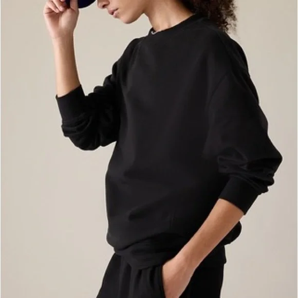 Athleta Forever Fleece Crewneck Sweatshirt Black - Picture 3 of 4